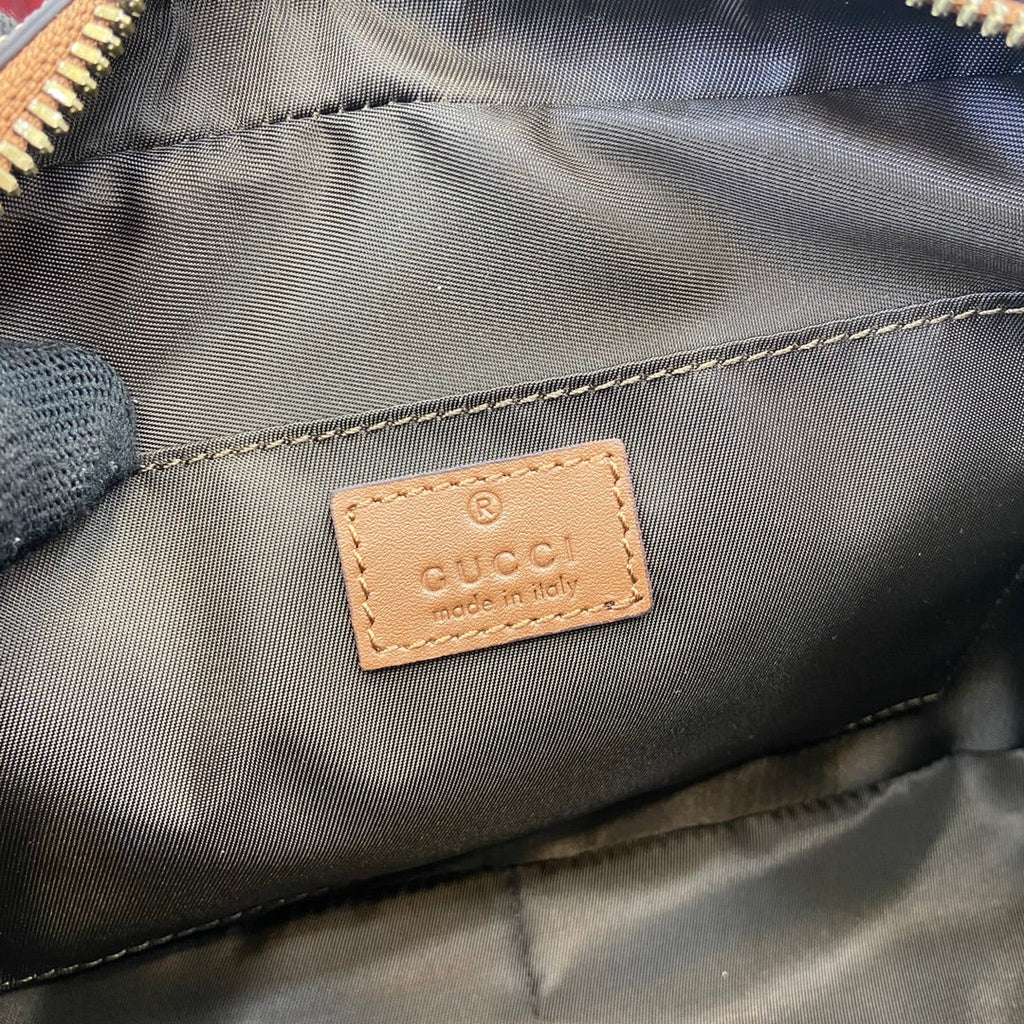 Gucci GG Emblem small toiletry case, ‎821164 in beige fabric