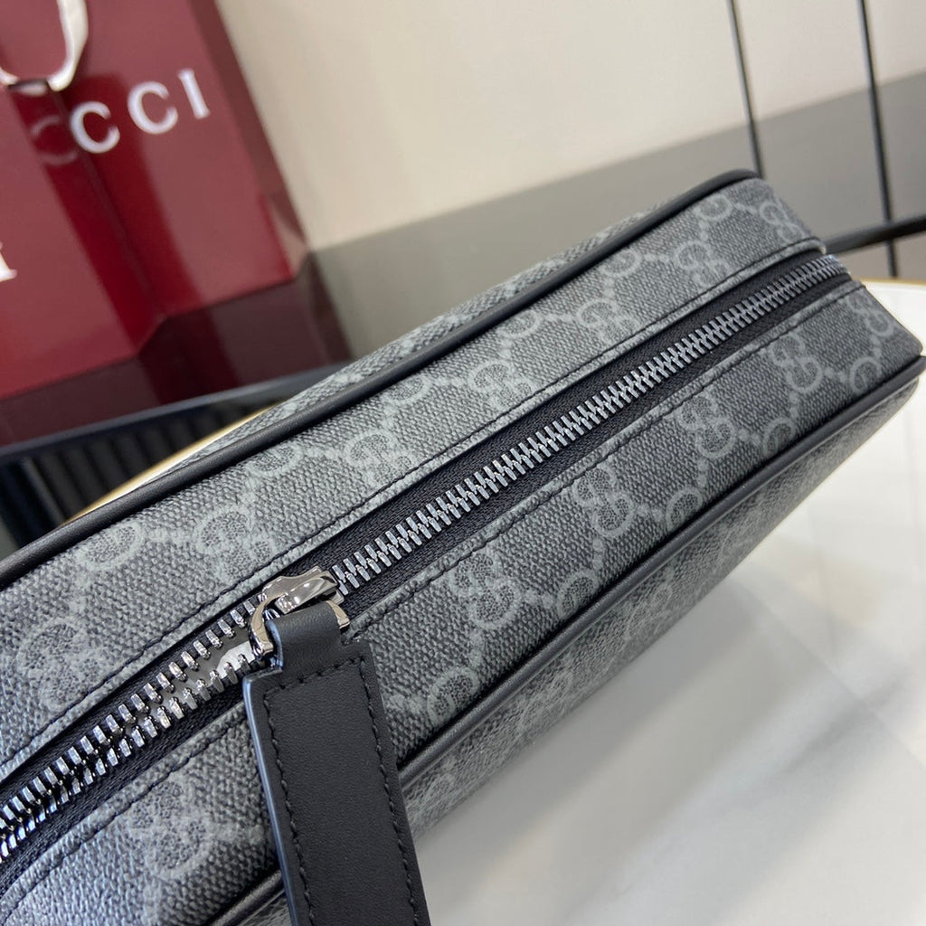 Gucci GG Emblem small toiletry case, ‎821164 in black fabric