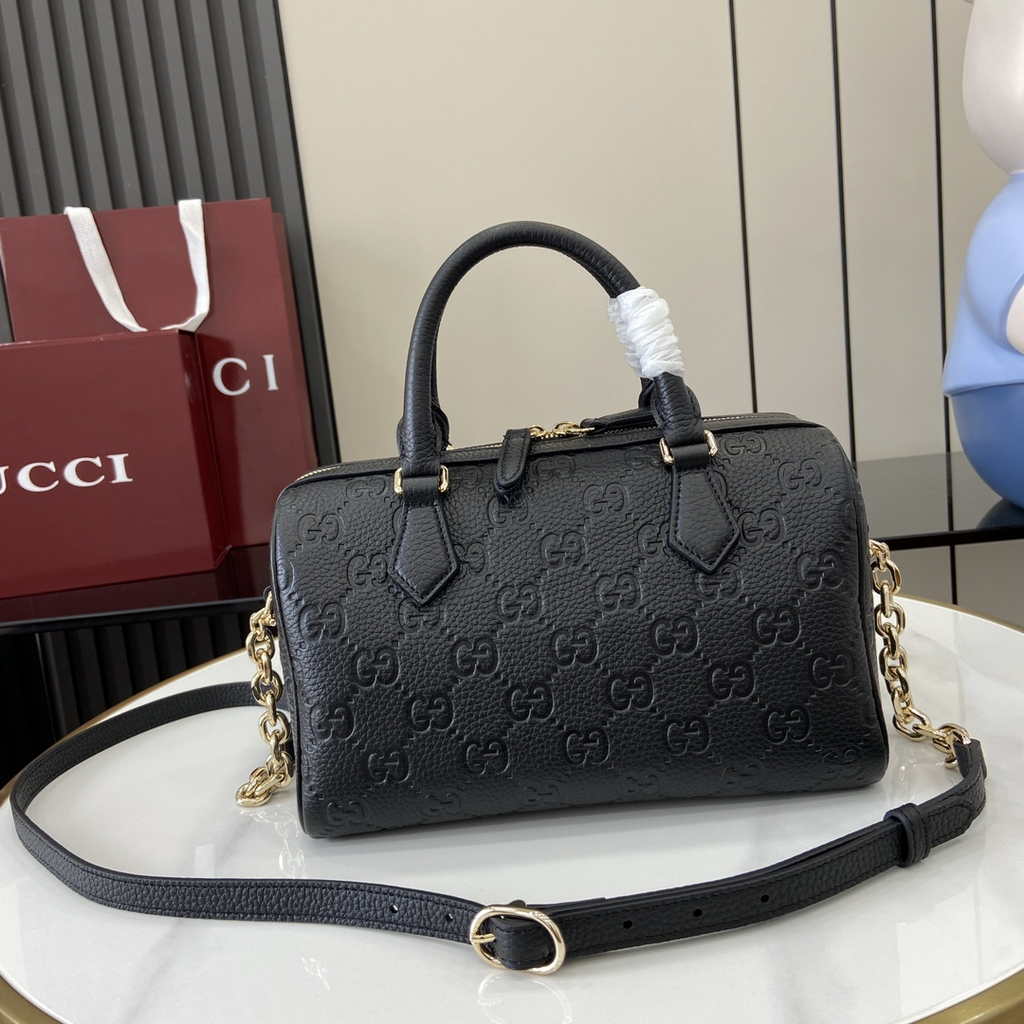 Gucci GG Emblem small top handle bag ‎815255 in black GG leather