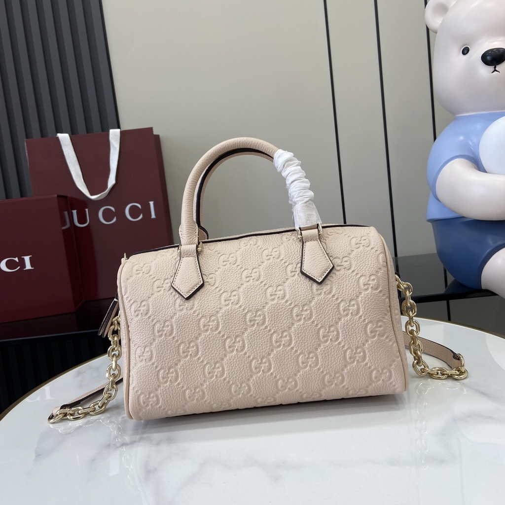 Gucci GG Emblem small top handle bag ‎815255 in light pink GG leather