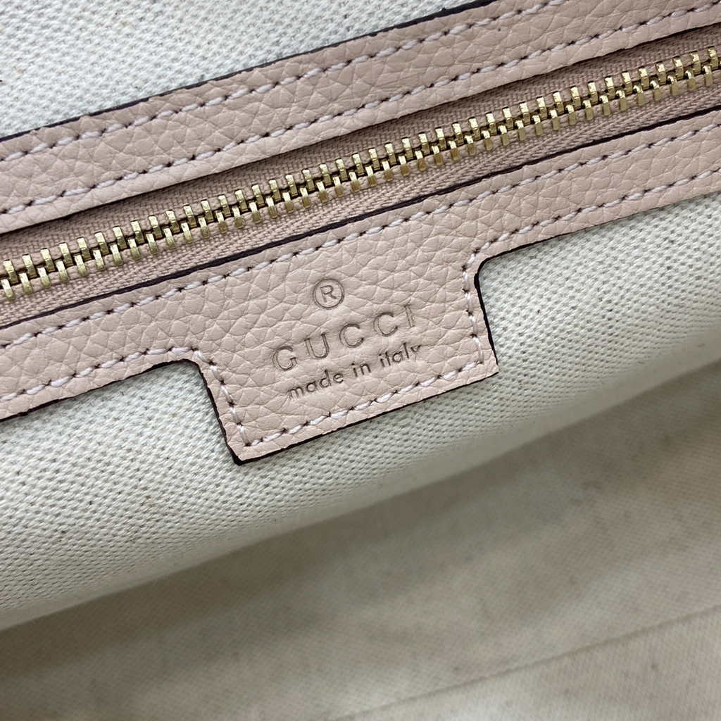 Gucci GG Emblem small top handle bag ‎815255 in light pink GG leather