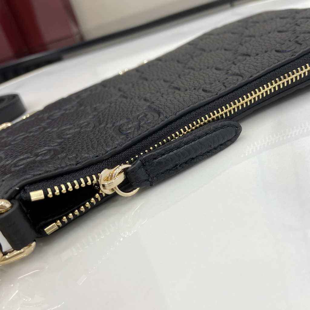 Gucci GG Emblem super mini bag 815278 in black leather