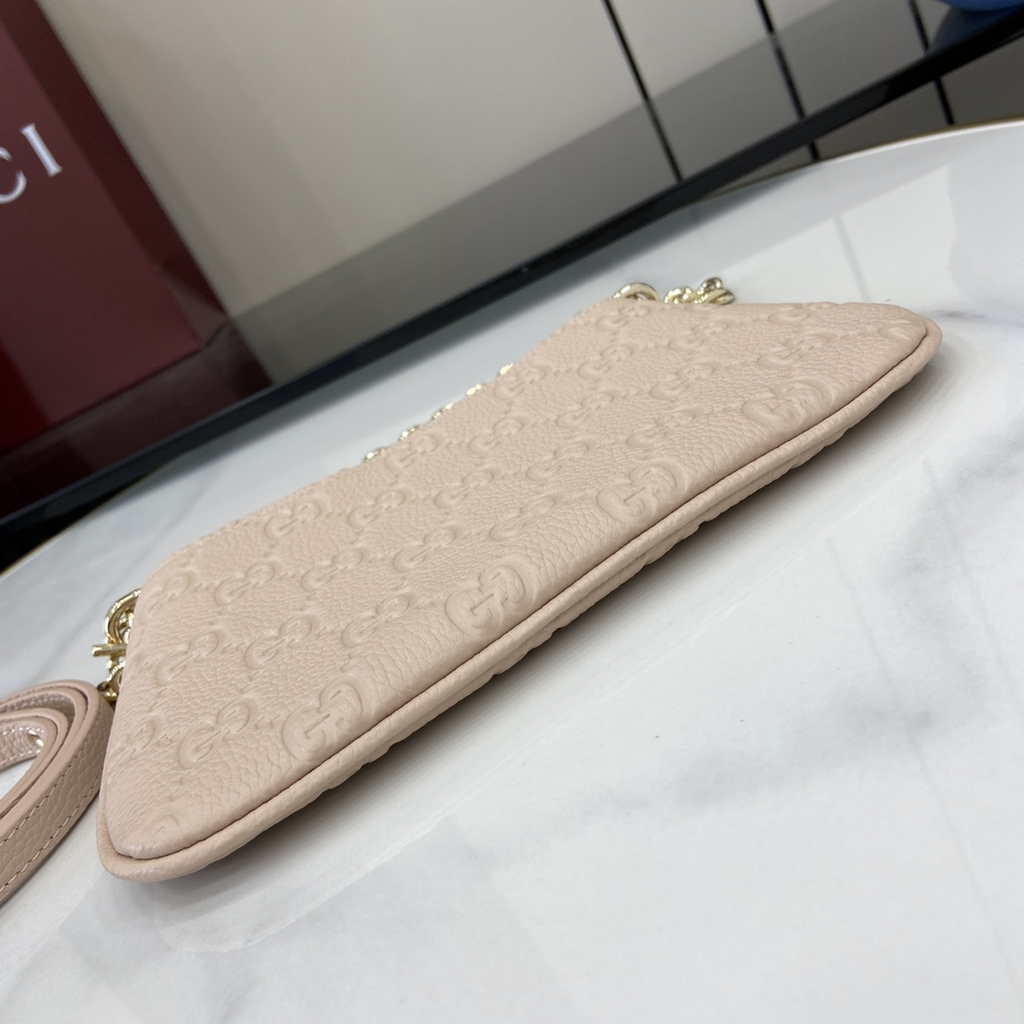 Gucci GG Emblem super mini bag 815278 in light pink leather