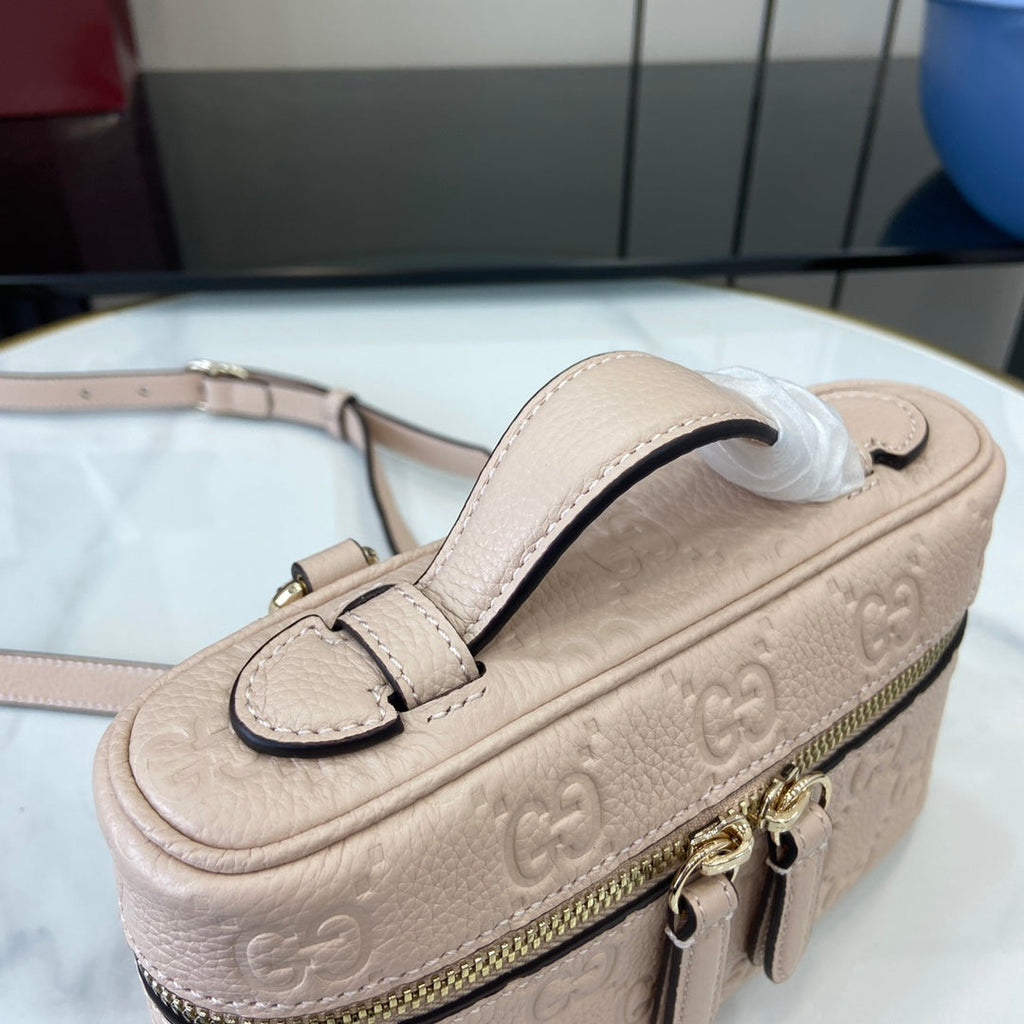 Gucci GG Emblem super mini bag 815949 in light pink leather