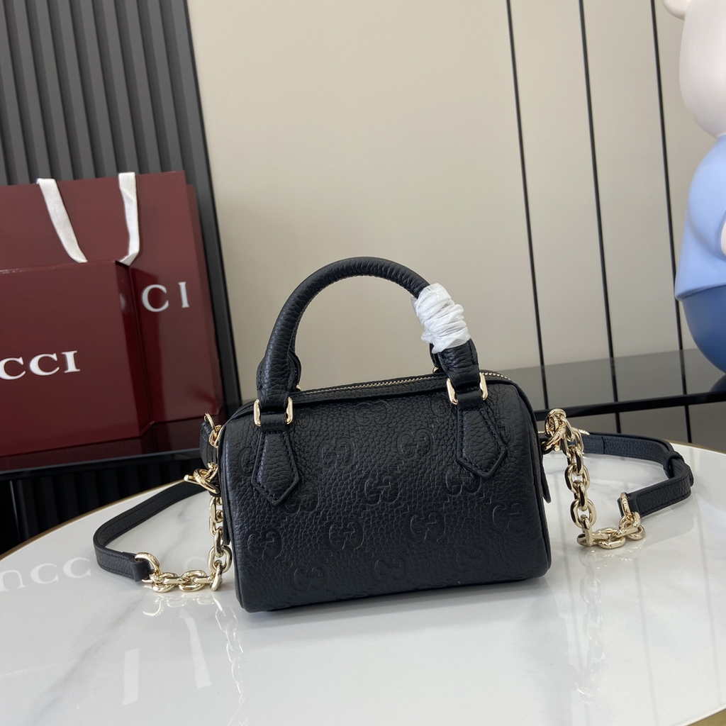 Gucci GG Emblem super mini top handle bag 815256 in black leather
