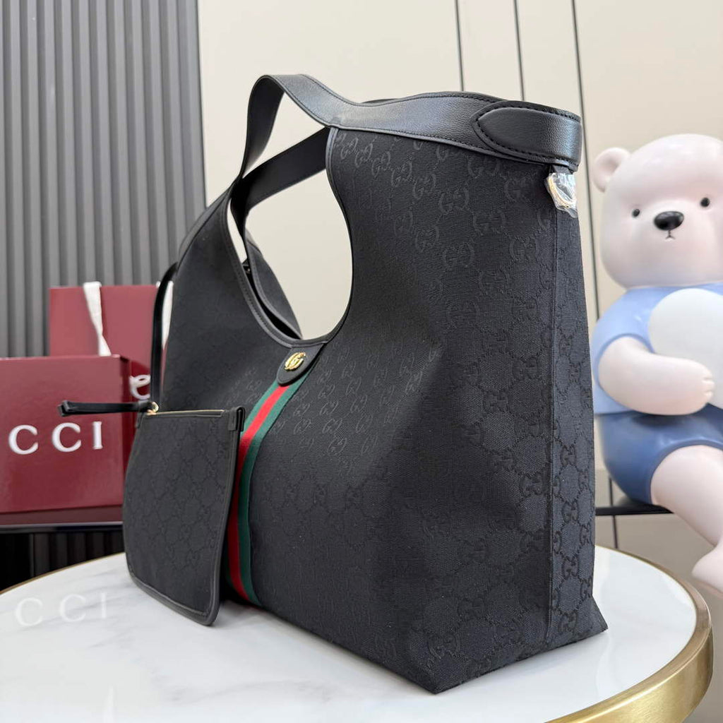 Gucci GG large tote black canvas 853971