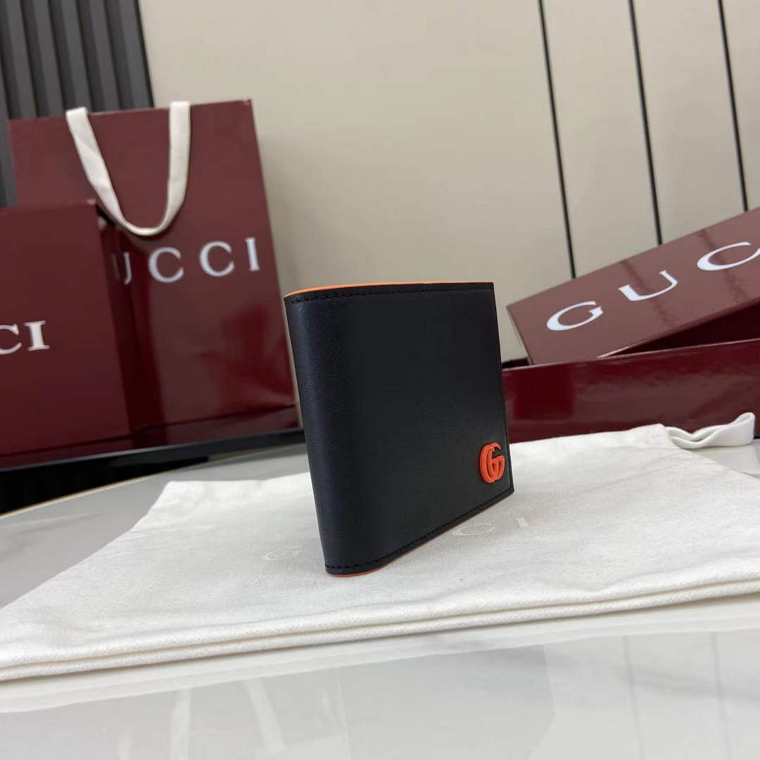 Gucci GG Marmont bi-fold wallet 835047 in Black orange leather