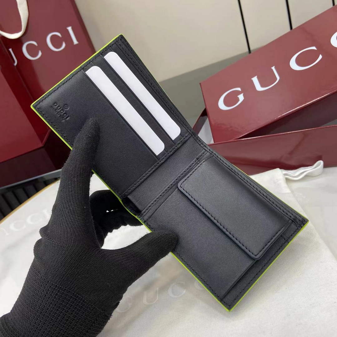 Gucci GG Marmont coin wallet 835048 in black green soft leather