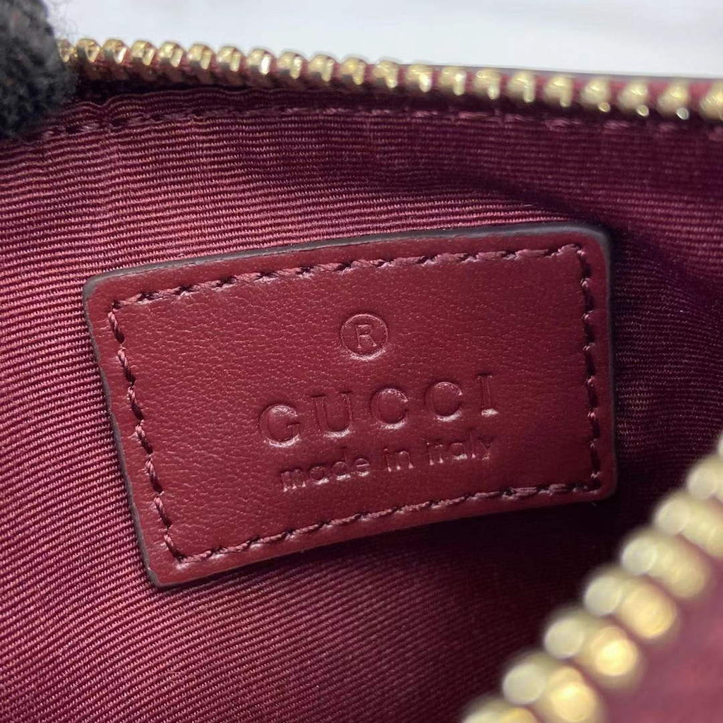 Gucci GG Marmont key case in Rosso Ancora red leather 837747