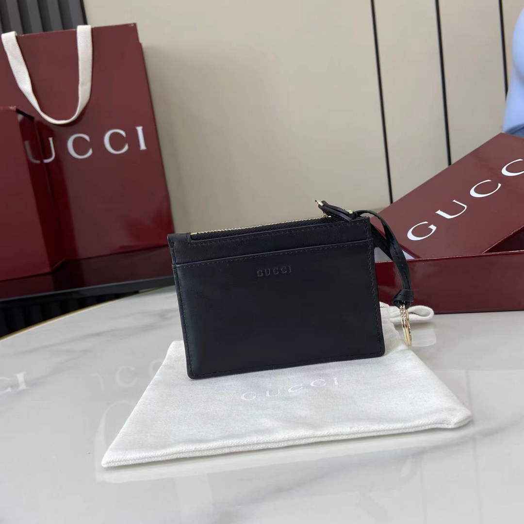 Gucci GG Marmont key case in black leather 837747