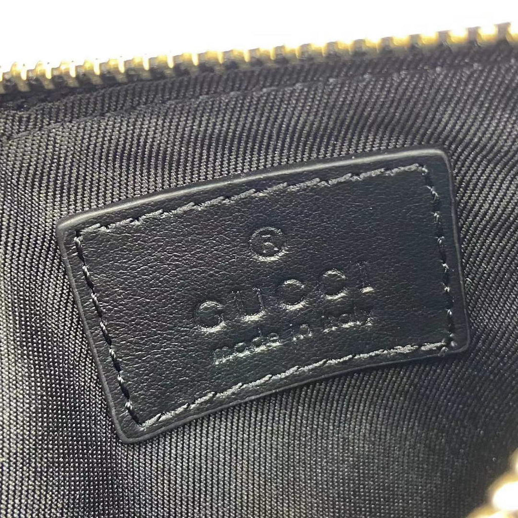Gucci GG Marmont key case in black leather 837747