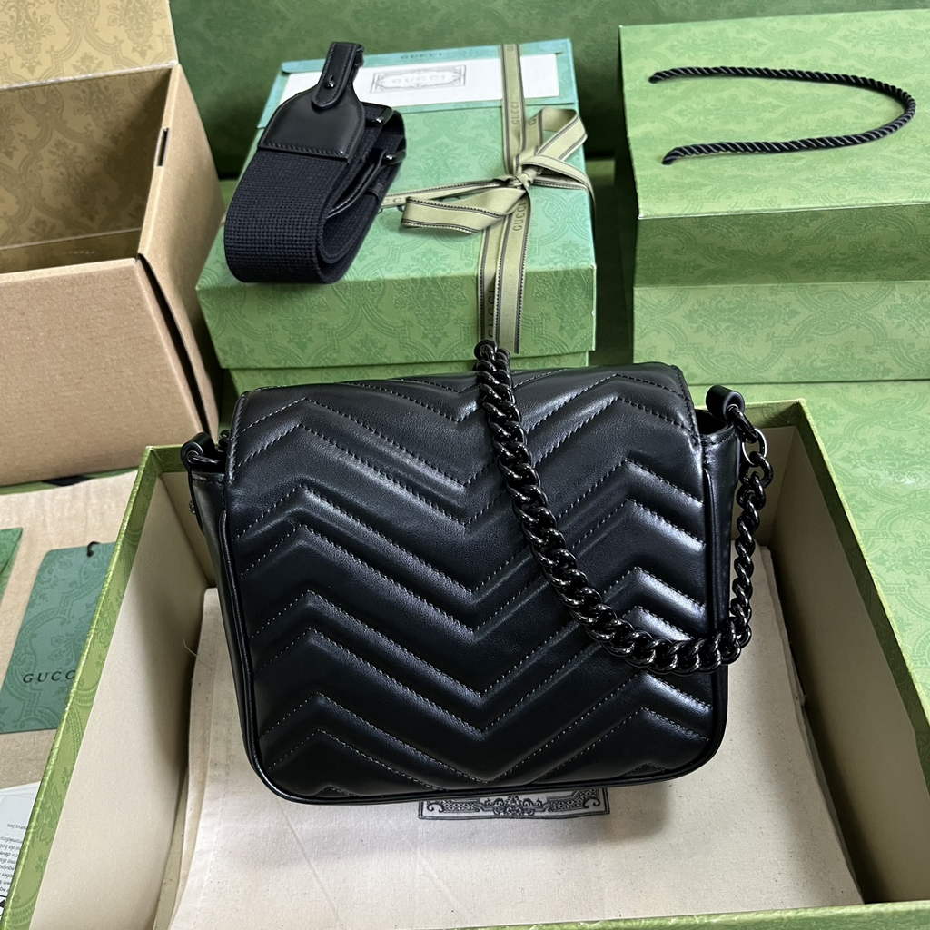 Gucci GG Marmont mini shoulder bag, 739681 in black leather