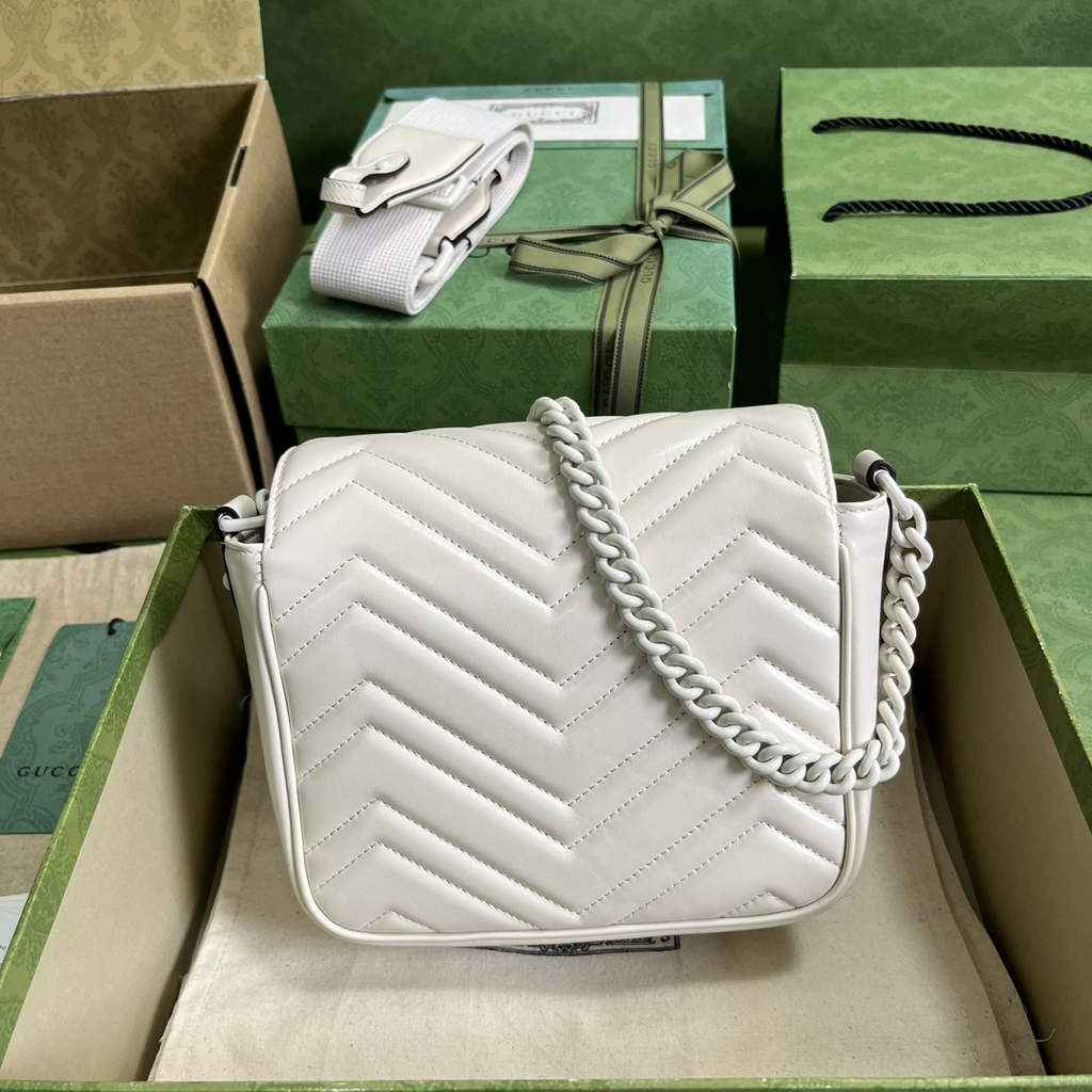 Gucci GG Marmont mini shoulder bag, 739681 in white leather