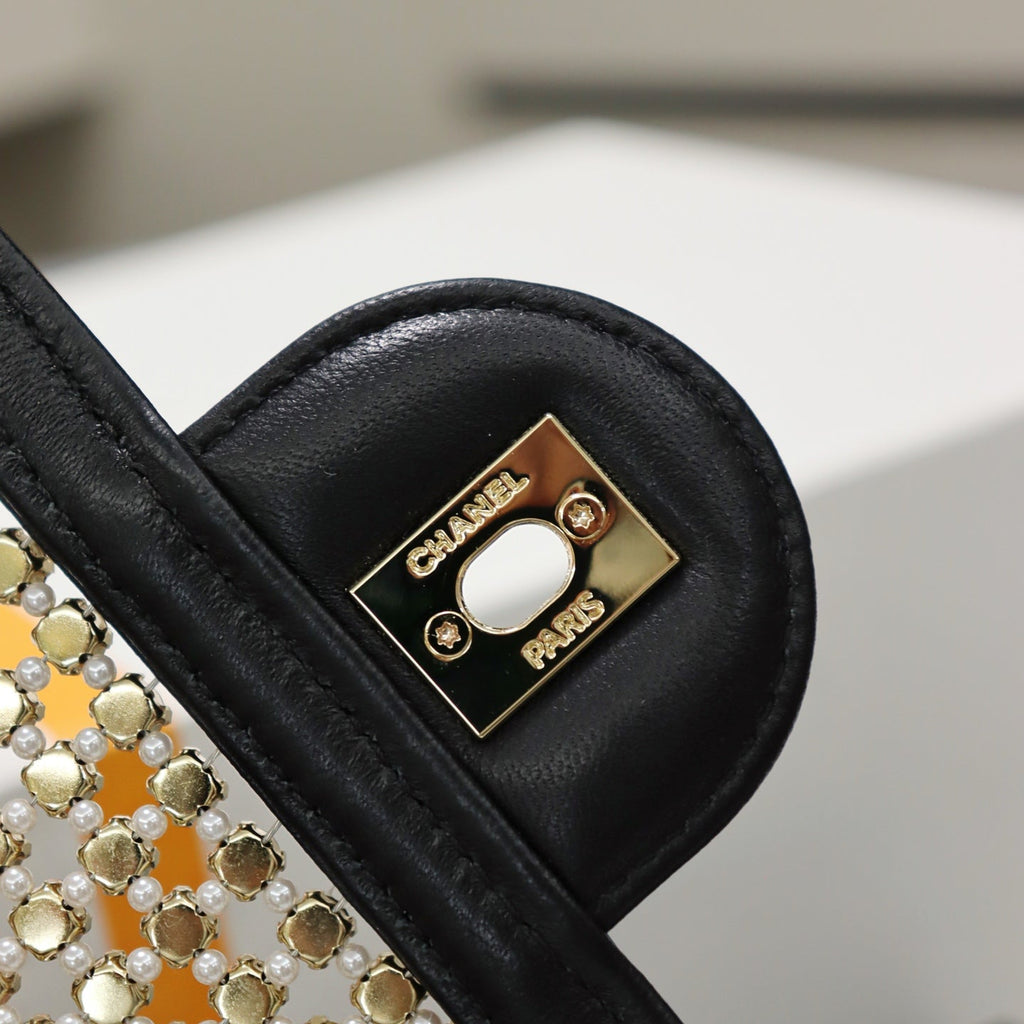 Chanel Small flap bag, AS4962 black gold lambskin, diamanté