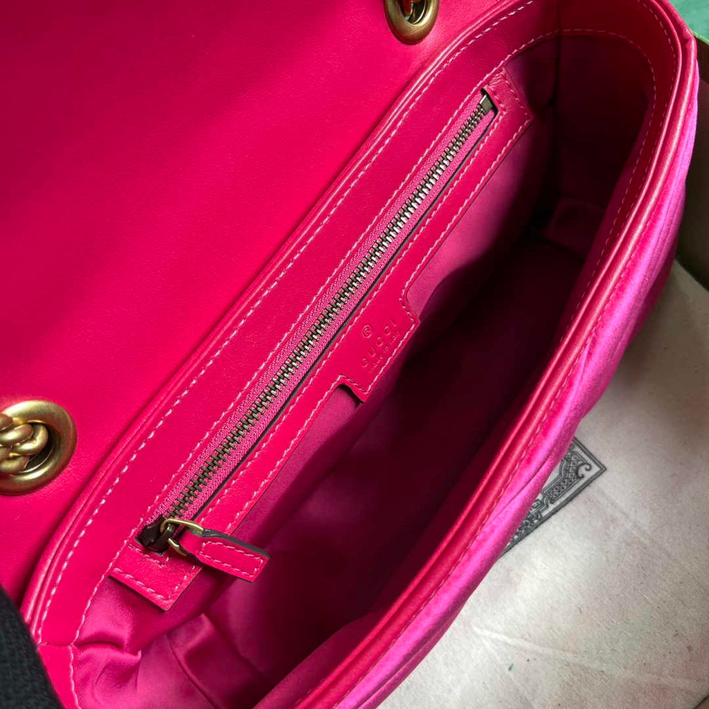 Gucci GG Marmont Small Shoulder Bag 443497 Dark pink velvet