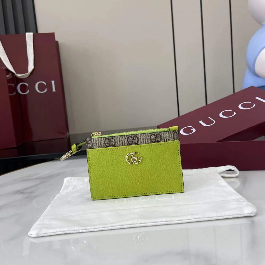 Gucci GG Marmont zip key pouch 837966 in beige and yellow