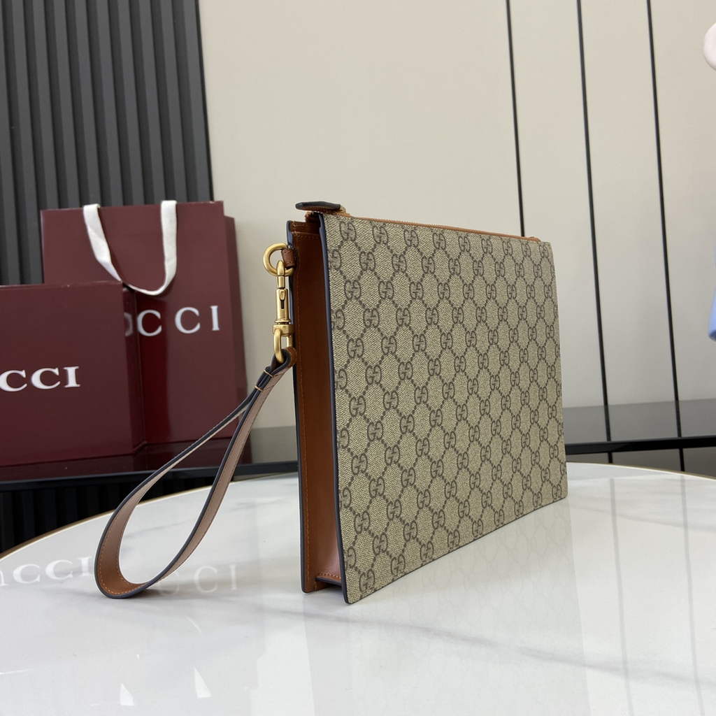 Gucci GG pouch with grey trim, 821155 beige GG Supreme canvas