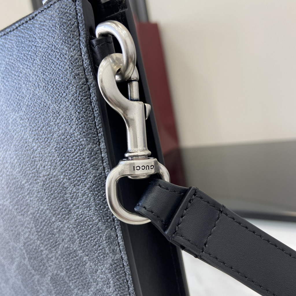 Gucci GG pouch with grey trim, 821155 black GG Supreme canvas