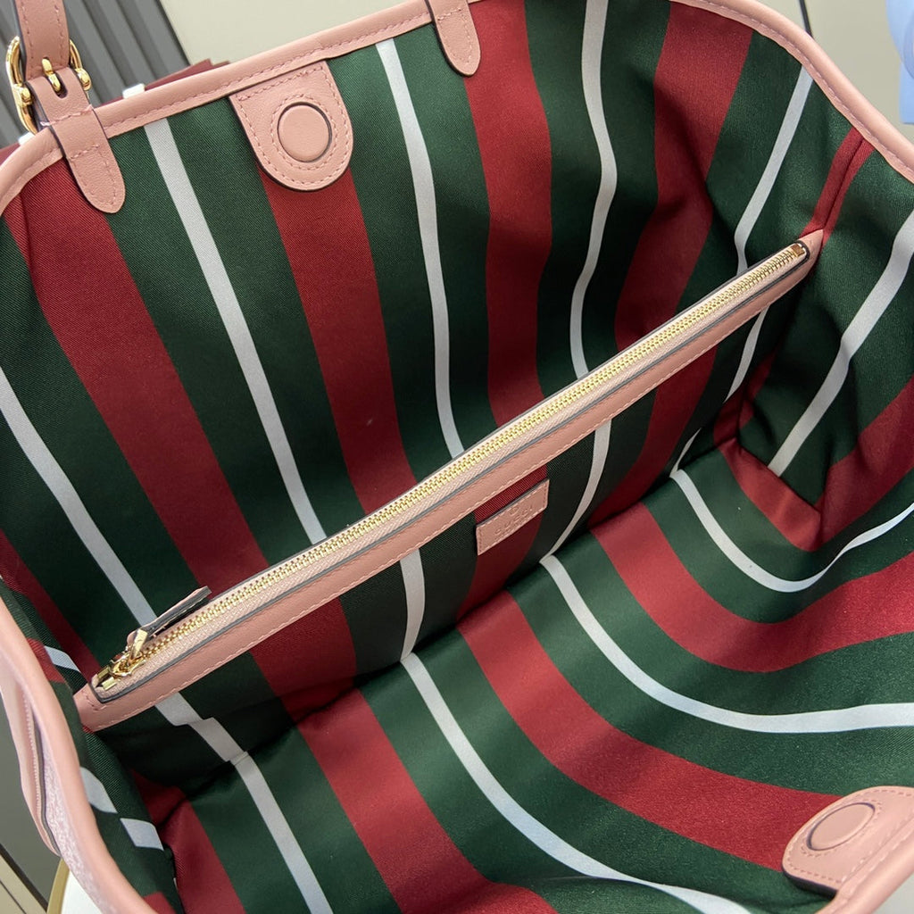 Gucci GG Emblem large tote bag 815213 in pink fabric