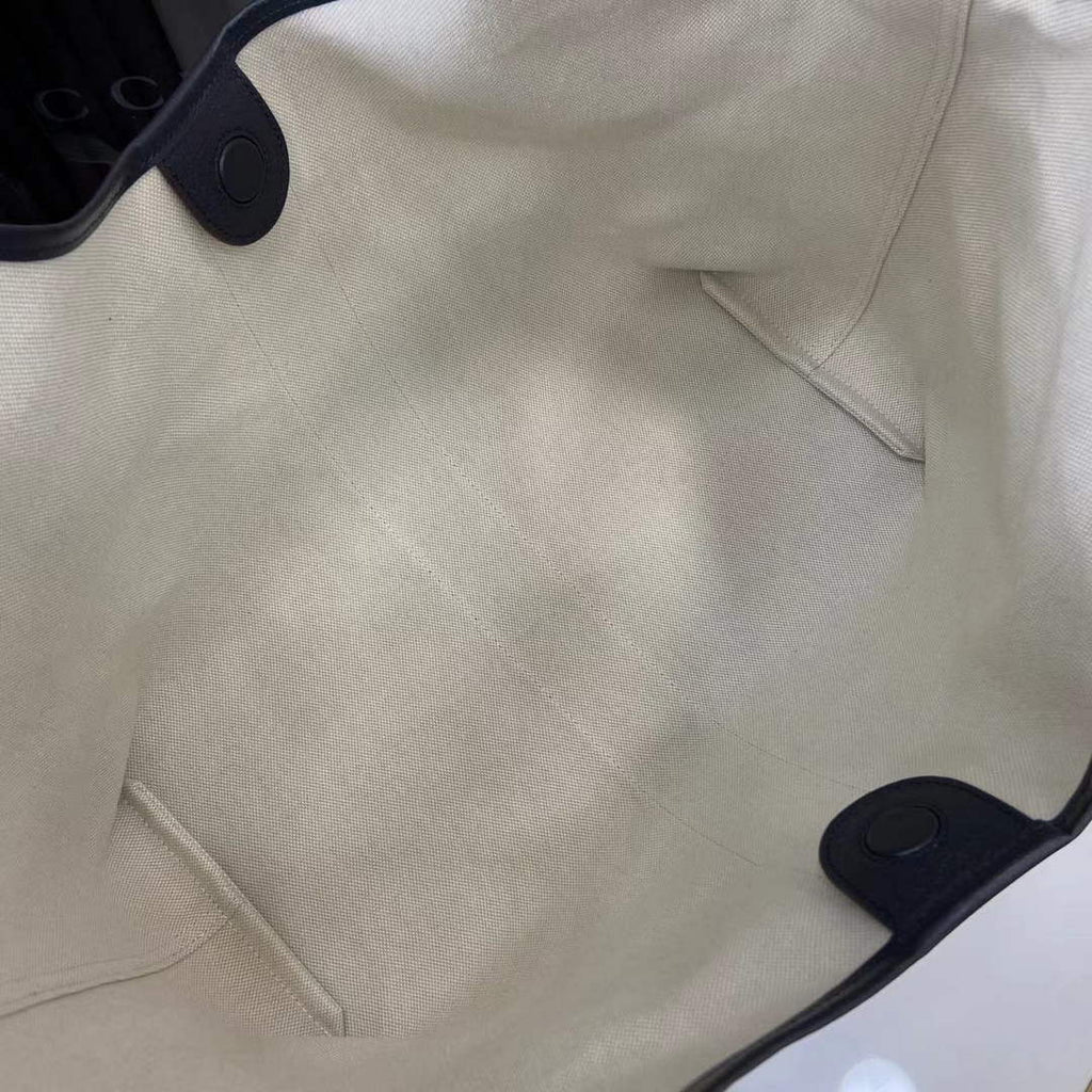 Gucci Giglio large tote bag 853971 blue and white GG denim