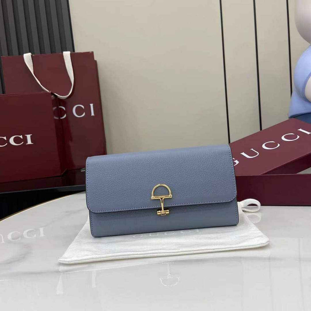 Gucci Softbit continental wallet 828147 in blue leather