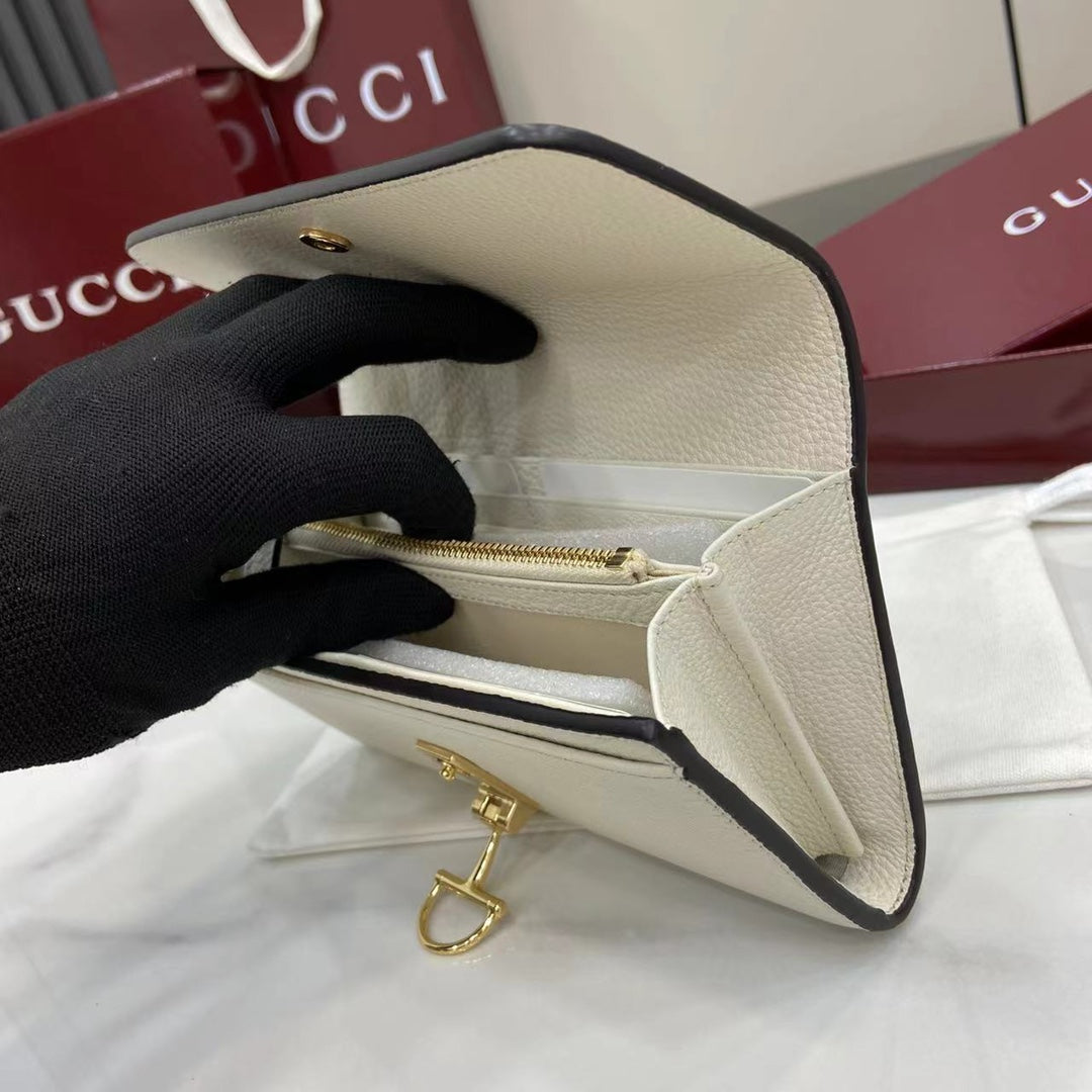 Gucci Softbit continental wallet 828147 in beige leather