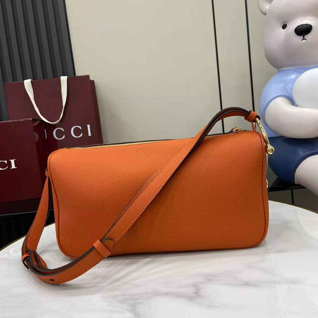 Gucci Half Horsebit medium shoulder bag 860787