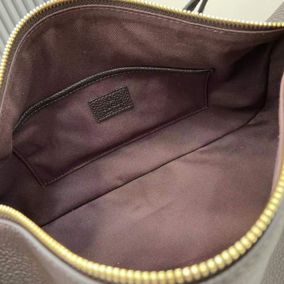 Gucci Half Horsebit medium shoulder bag 860787