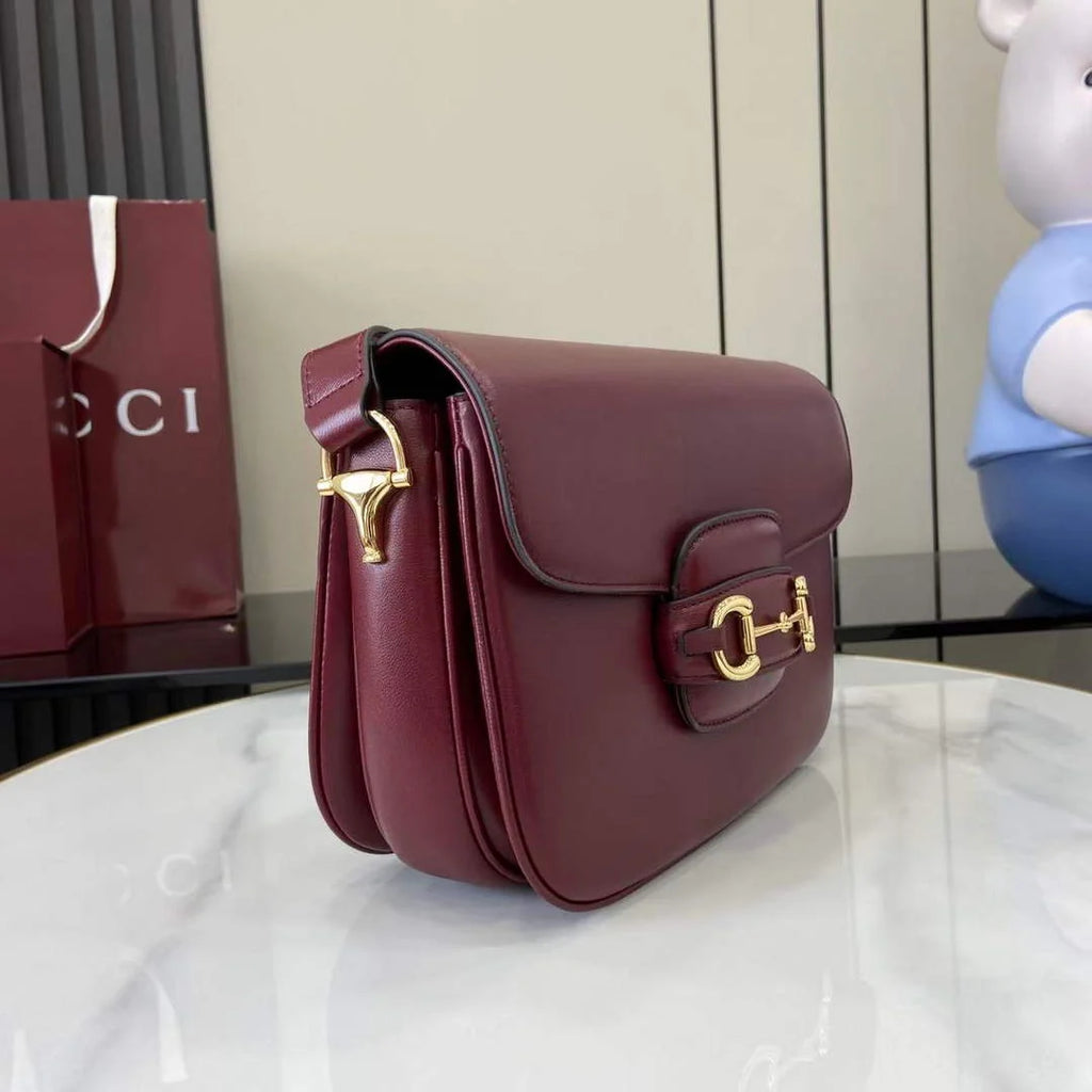 Gucci Horsebit 1955 Aura small shoulder bag, 847063 Rosso Ancora red leather
