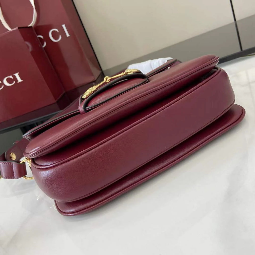 Gucci Horsebit 1955 Aura small shoulder bag, 847063 Rosso Ancora red leather