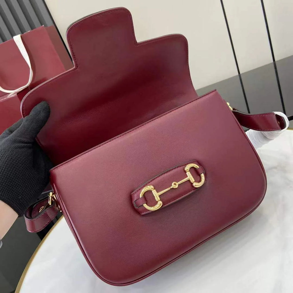 Gucci Horsebit 1955 Aura small shoulder bag, 847063 Rosso Ancora red leather
