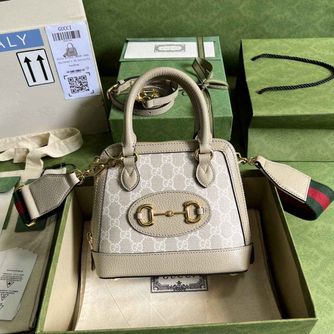 Gucci Horsebit 1955 GG mini bag 677212 Beige and white GG Supreme canvas