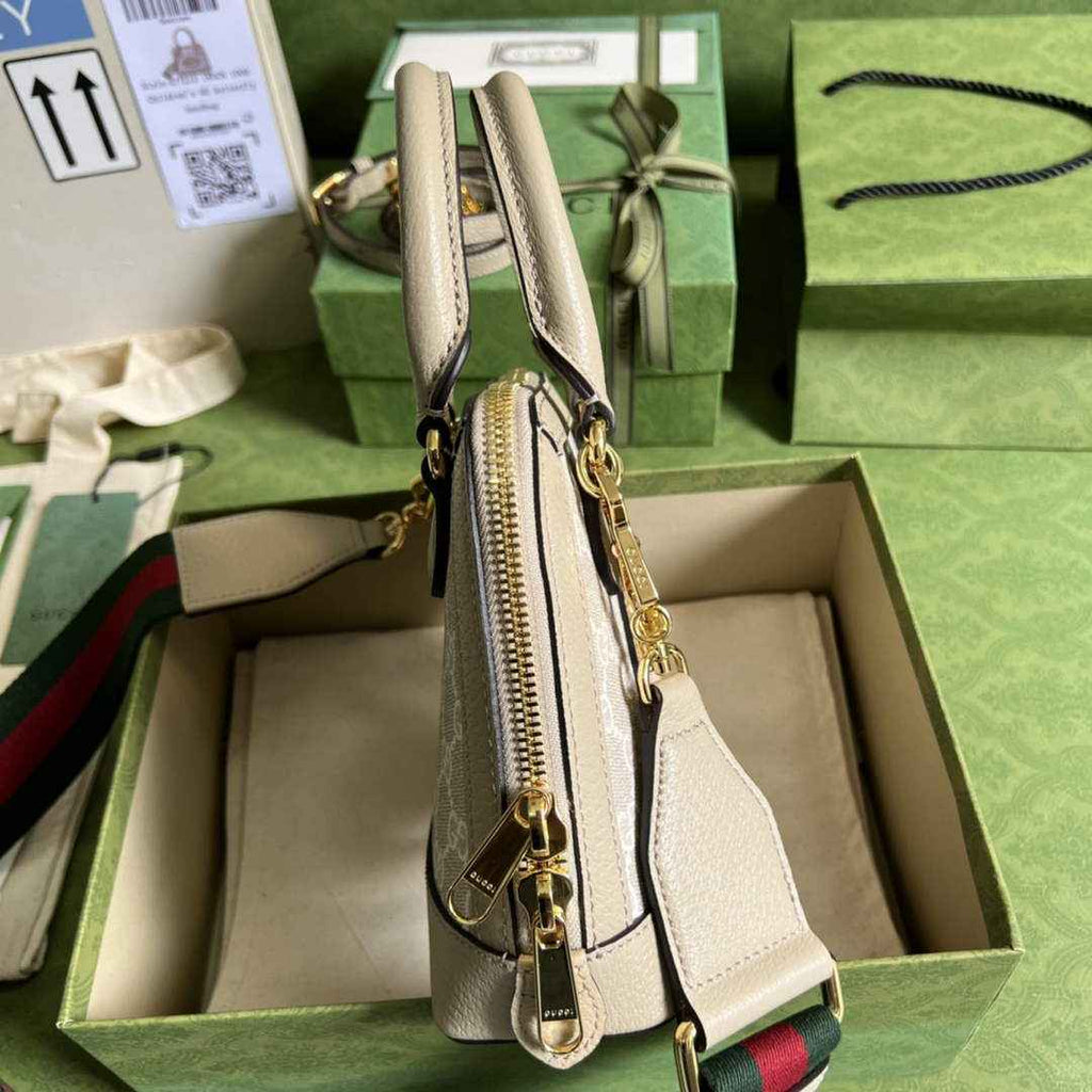 Gucci Horsebit 1955 GG mini bag 677212 Beige and white GG Supreme canvas