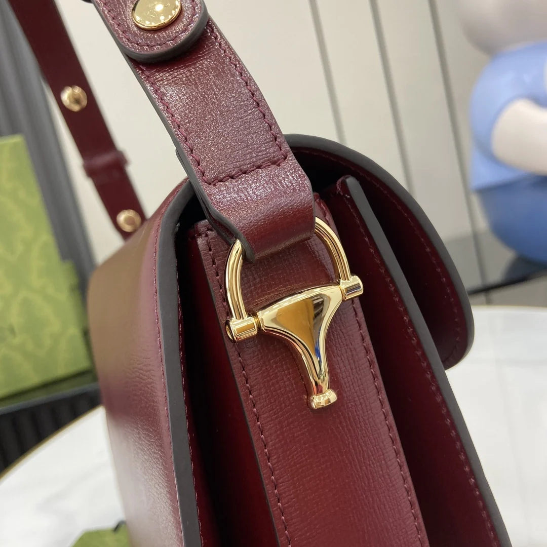 Gucci Horsebit 1955 shoulder bag 602204 in wine red leather