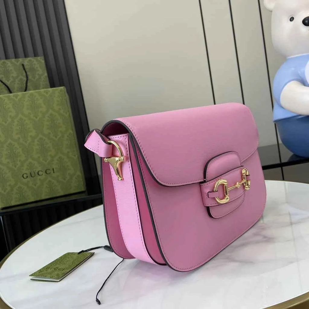Gucci Horsebit 1955 shoulder bag 602204 in pink leather