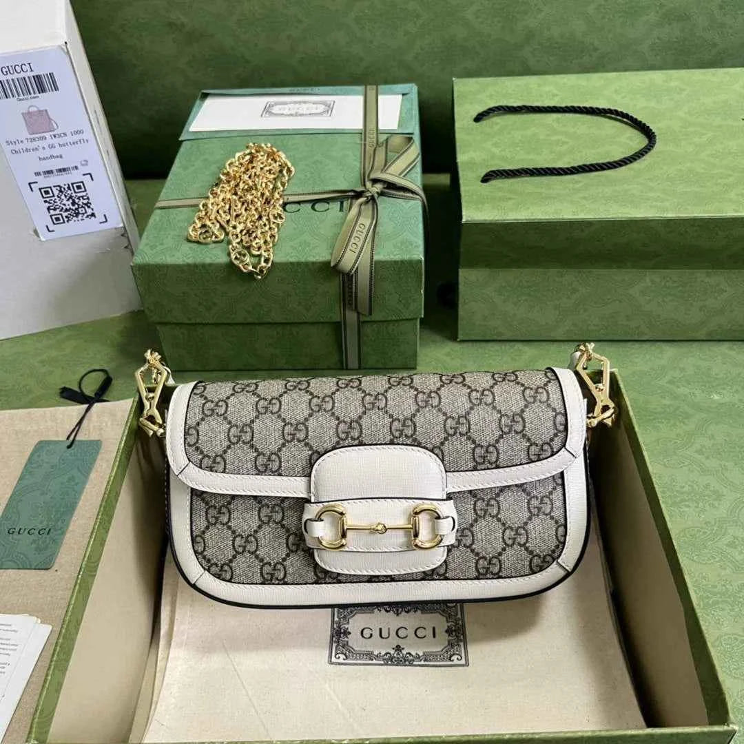 Gucci Horsebit 1955 small shoulder bag 735178 in GG Supreme white