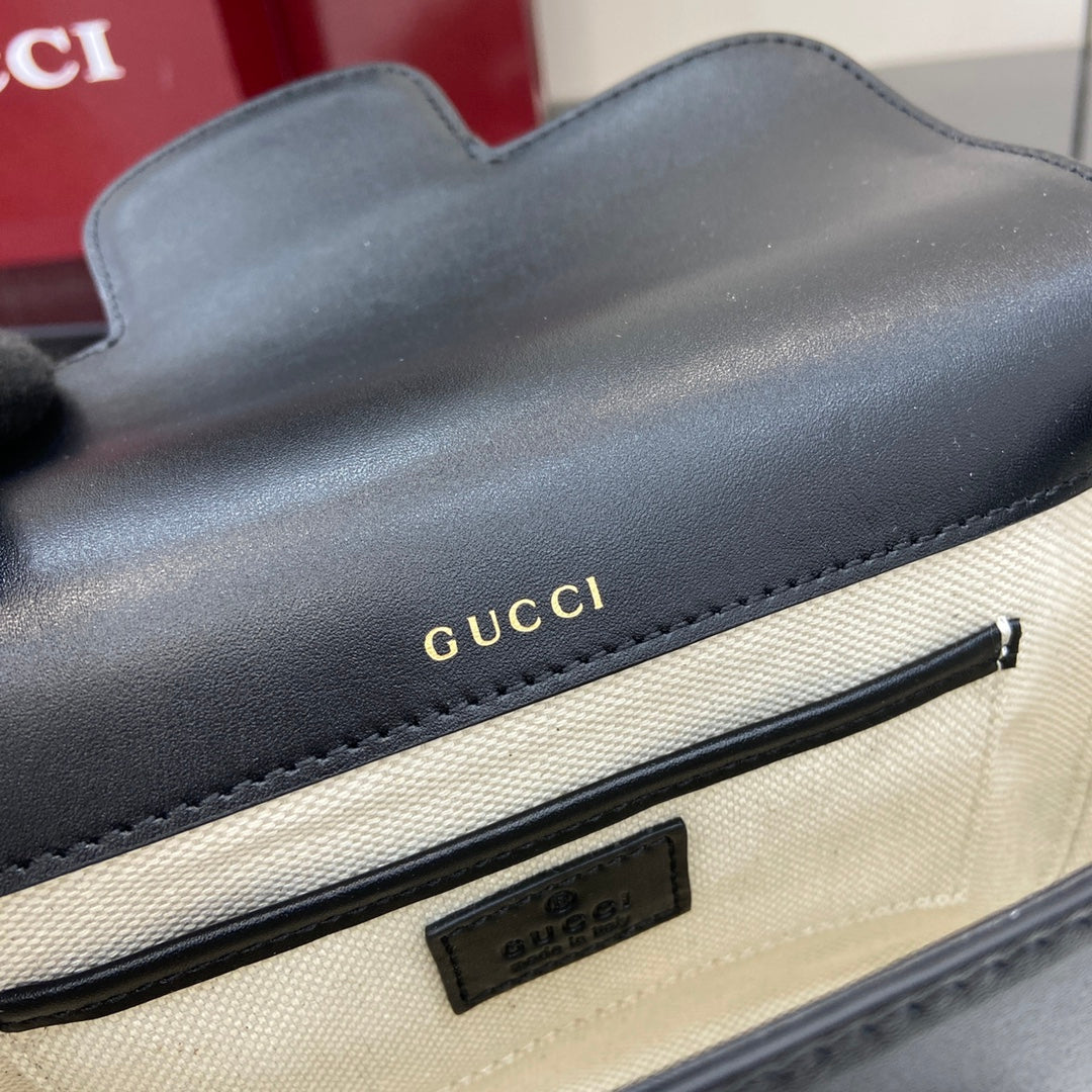 Gucci Horsebit 1955 Soft mini shoulder bag 815205 in black leather