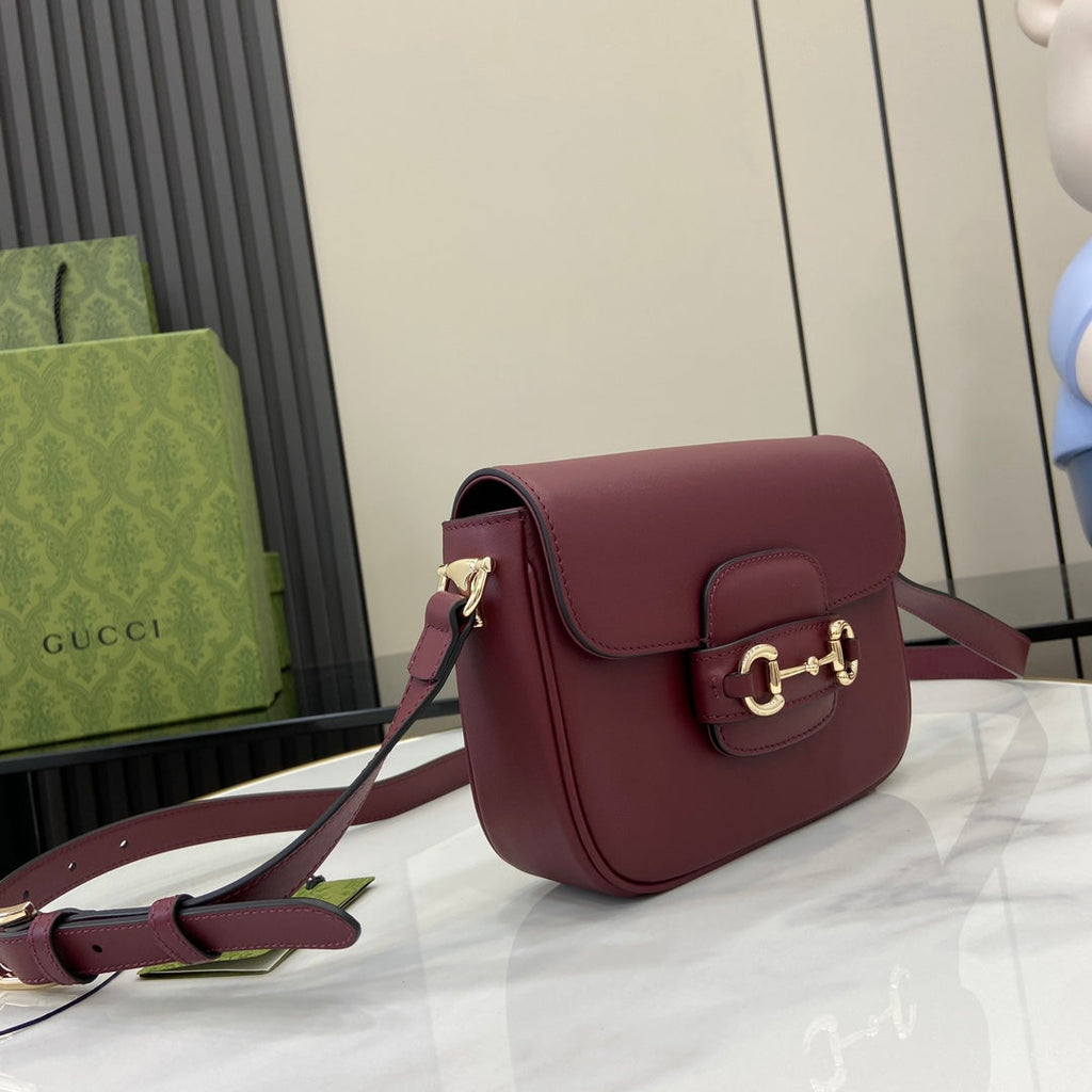 Gucci Horsebit 1955 Soft mini shoulder bag 815205 in wine red leather