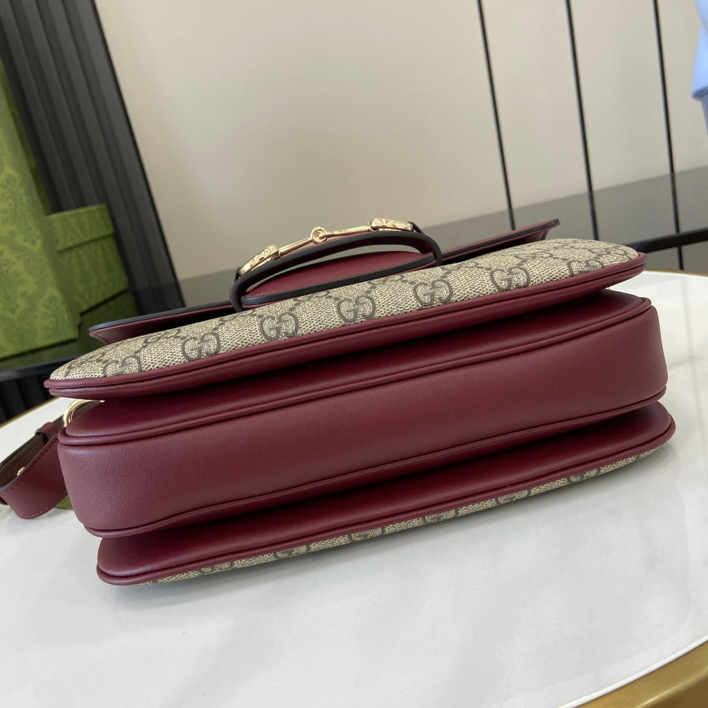Gucci Horsebit 1955 Soft small shoulder bag 815178 in wine red gg
