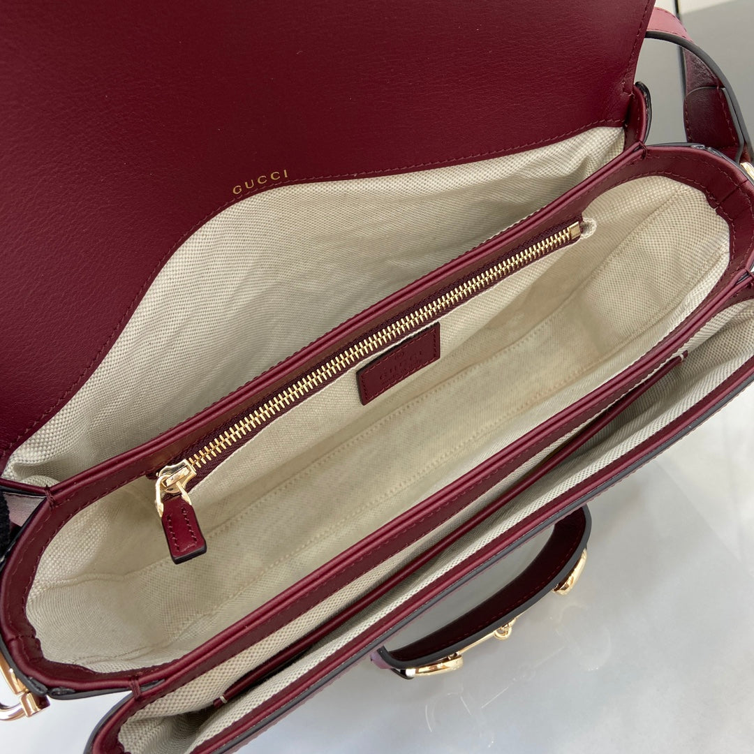 Gucci Horsebit 1955 Soft small shoulder bag 815178 in wine red gg