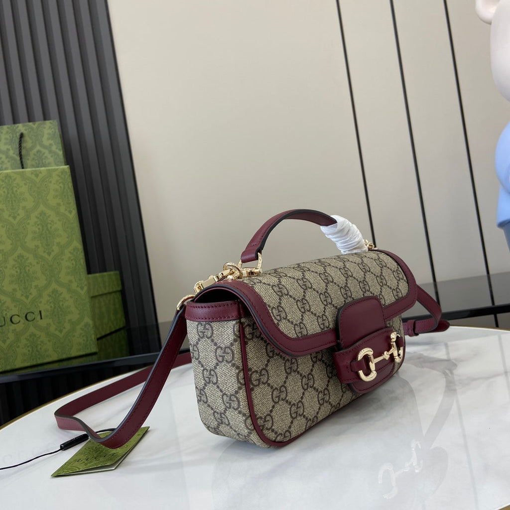 Gucci Horsebit 1955 Soft small top handle bag 815206 in wine red gg
