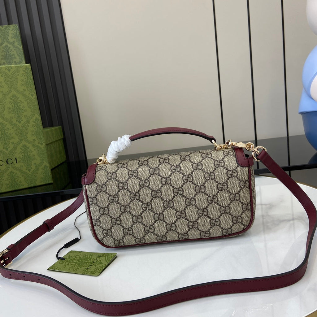 Gucci Horsebit 1955 Soft small top handle bag 815206 in wine red gg