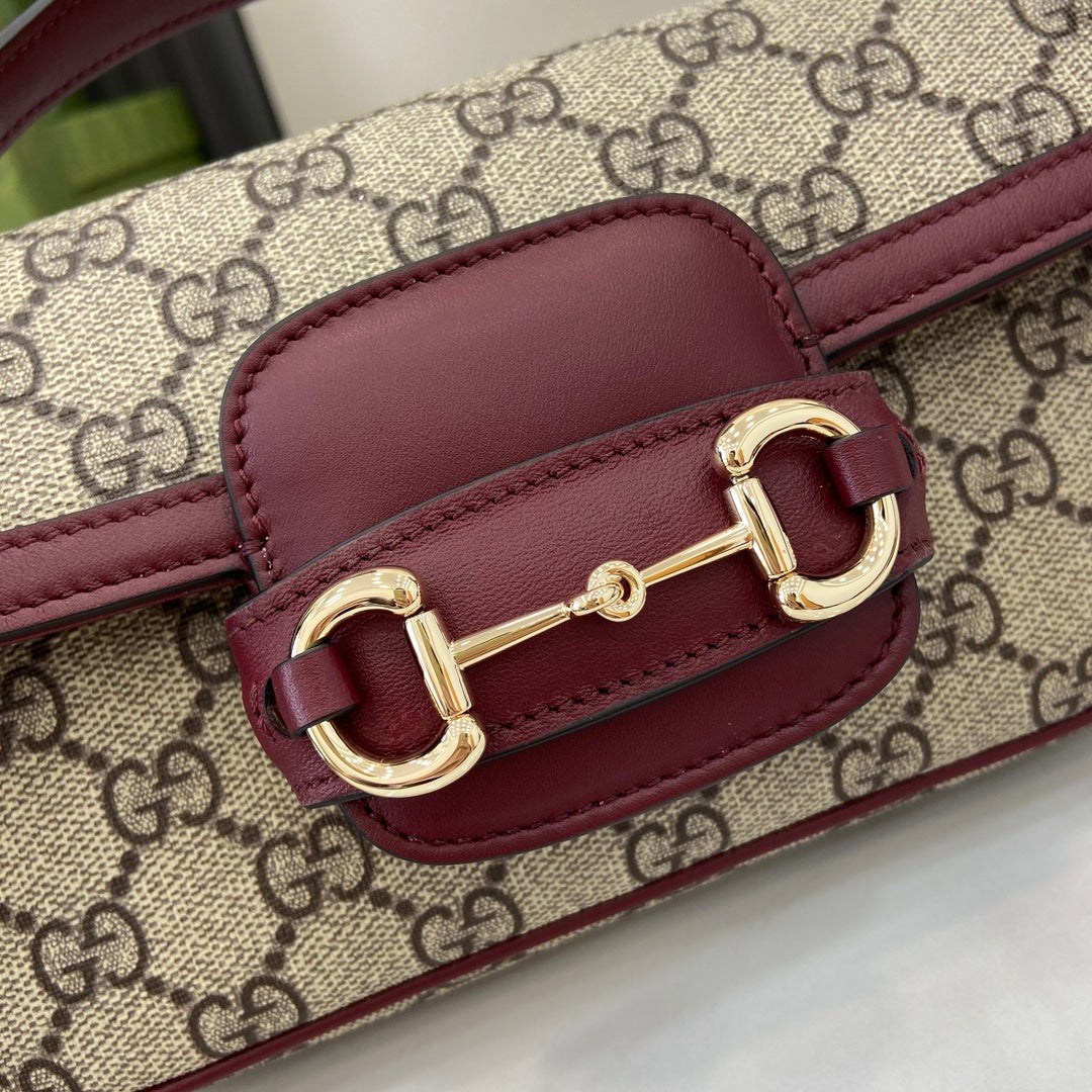 Gucci Horsebit 1955 Soft small top handle bag 815206 in wine red gg