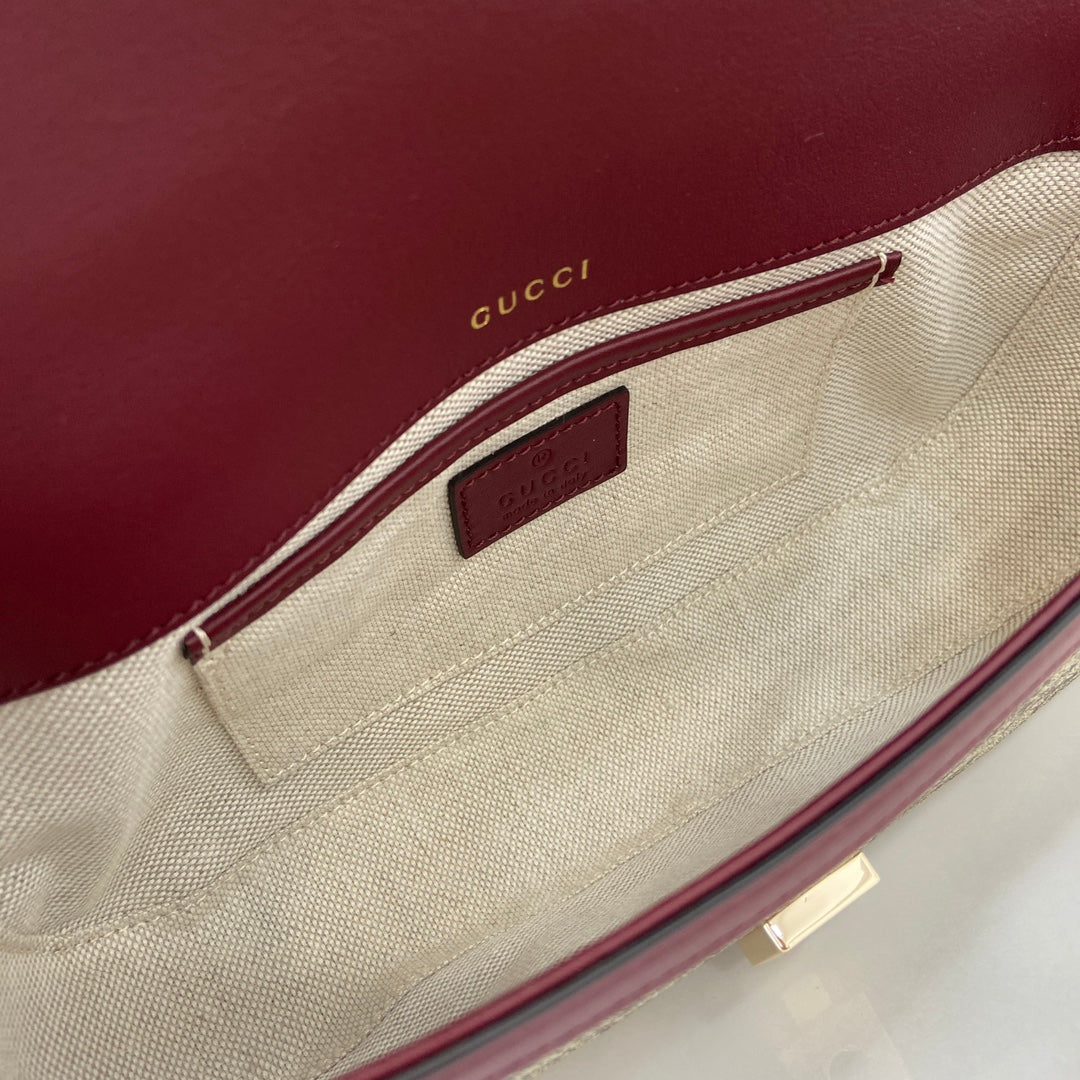 Gucci Horsebit 1955 Soft small top handle bag 815206 in wine red gg