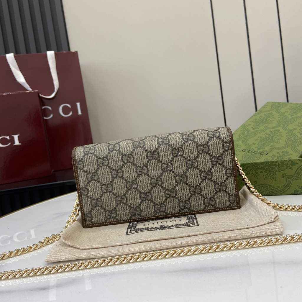 Gucci Horsebit 1955 wallet on chain, 621892 in GG brown Supreme