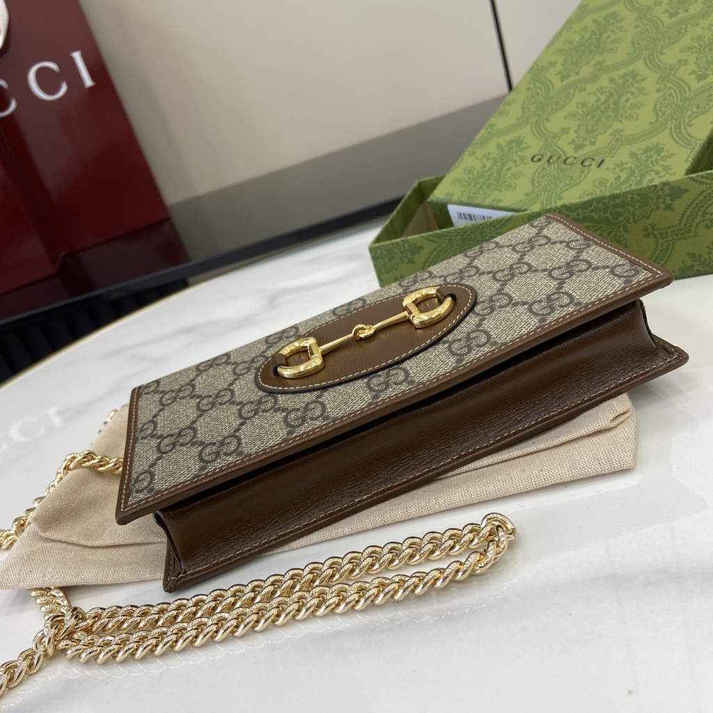 Gucci Horsebit 1955 wallet on chain, 621892 in GG brown Supreme
