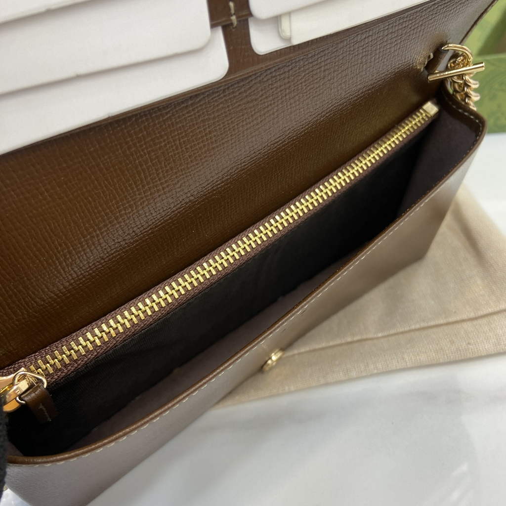 Gucci Horsebit 1955 wallet on chain, 621892 in GG brown Supreme