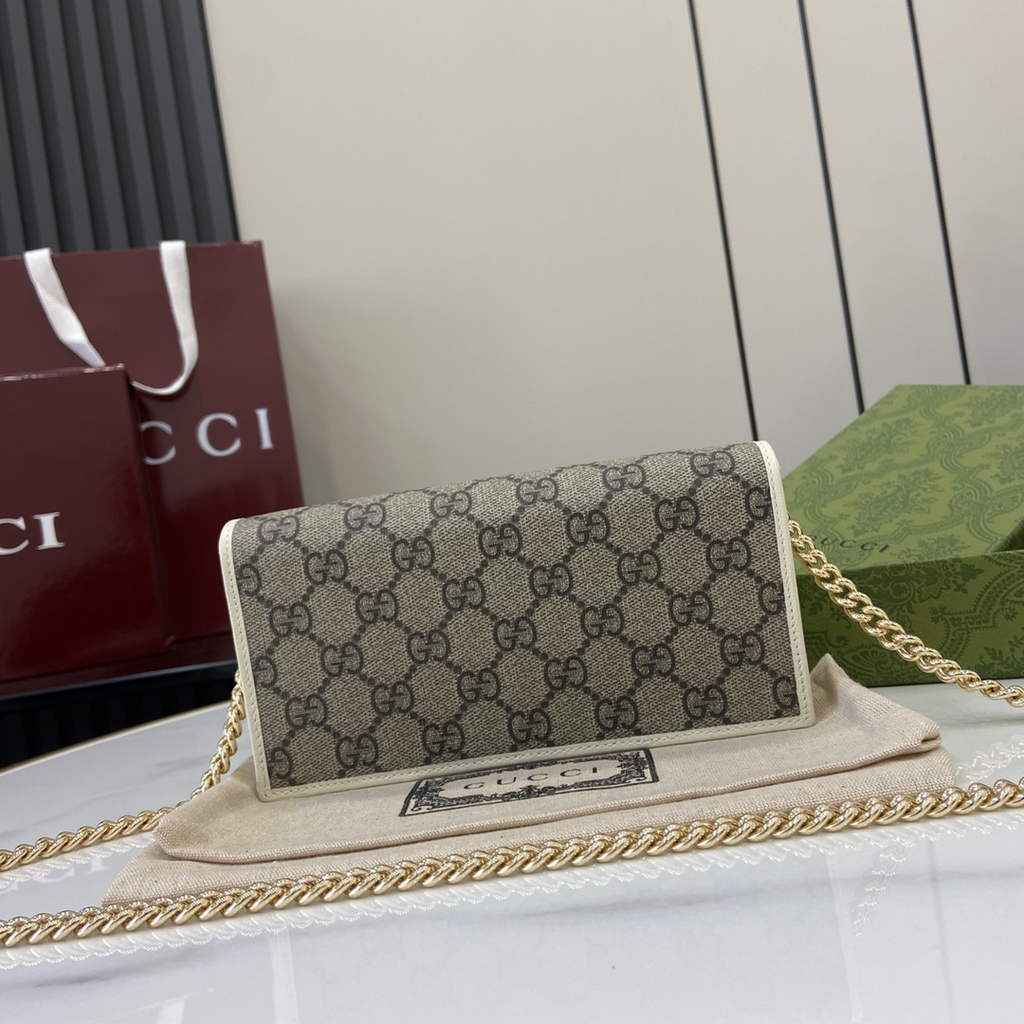 Gucci Horsebit 1955 wallet on chain, 621892 in GG beige Supreme