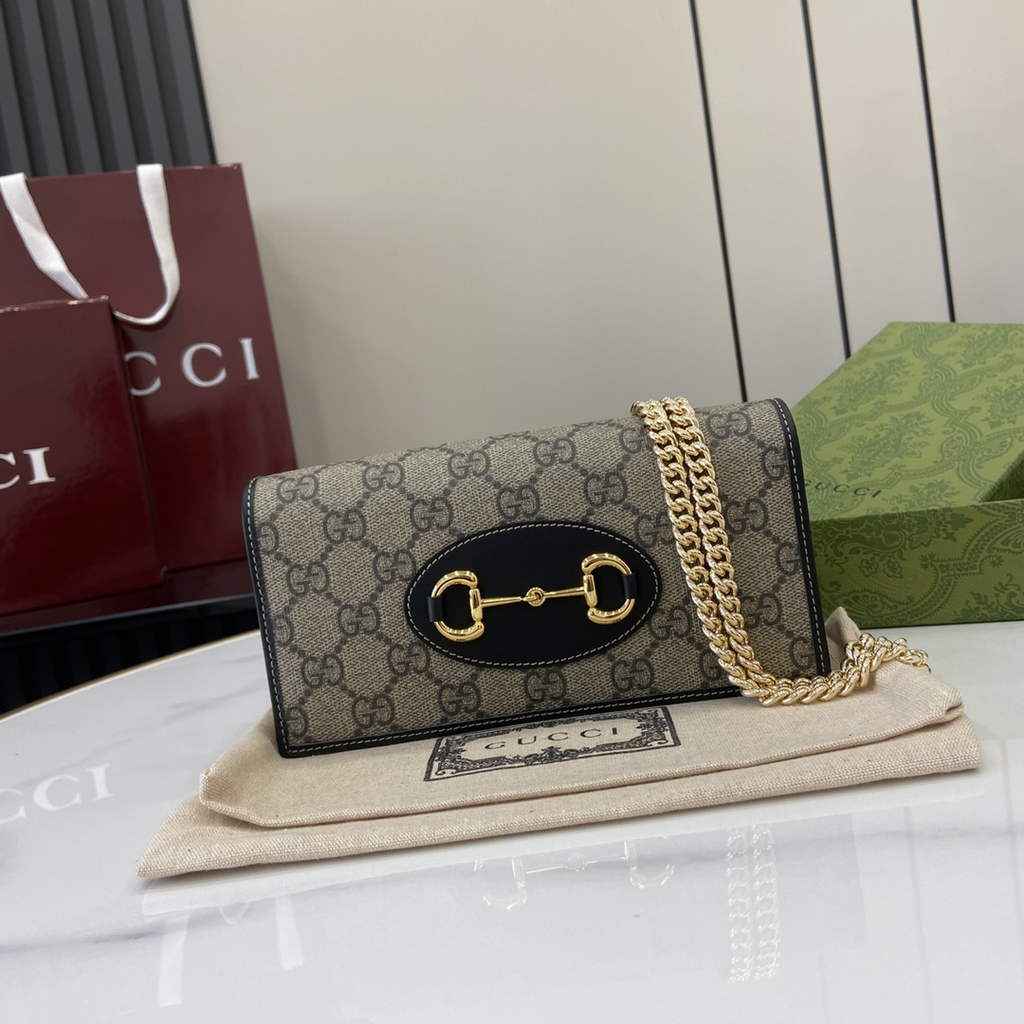 Gucci Horsebit 1955 wallet on chain, 621892 in GG black Supreme