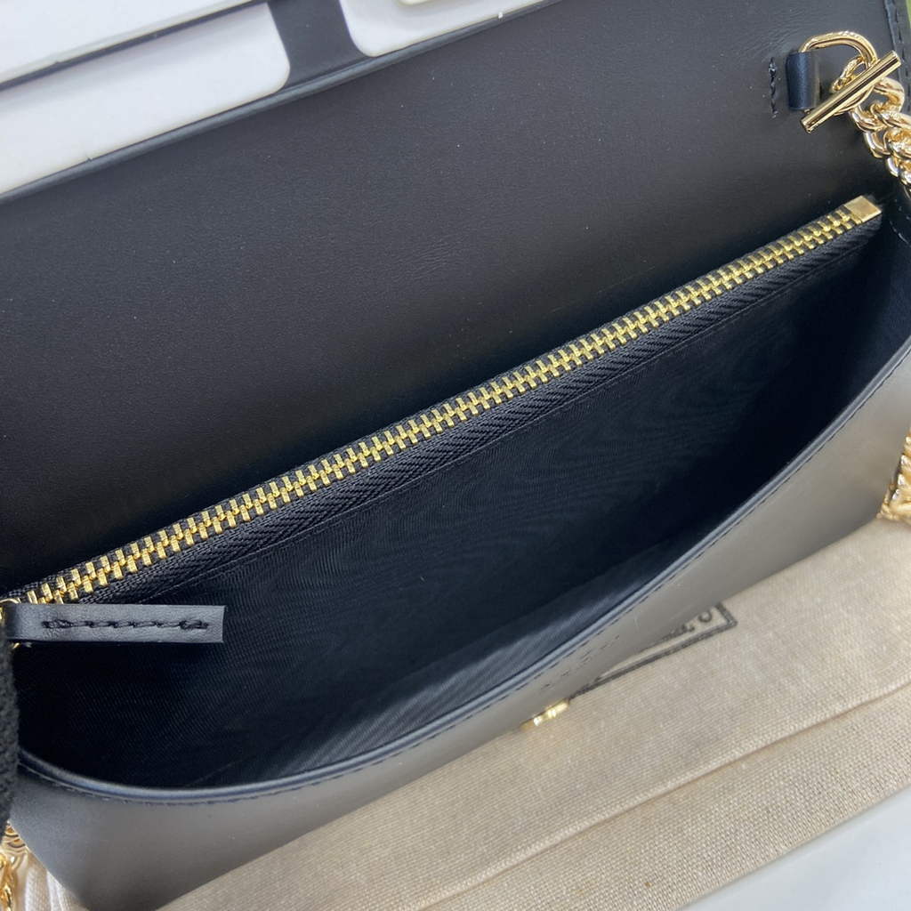 Gucci Horsebit 1955 wallet on chain, 621892 in GG black Supreme